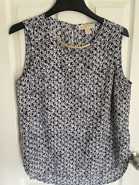 Michael Kors black and White Sleeveless Printed Blouse